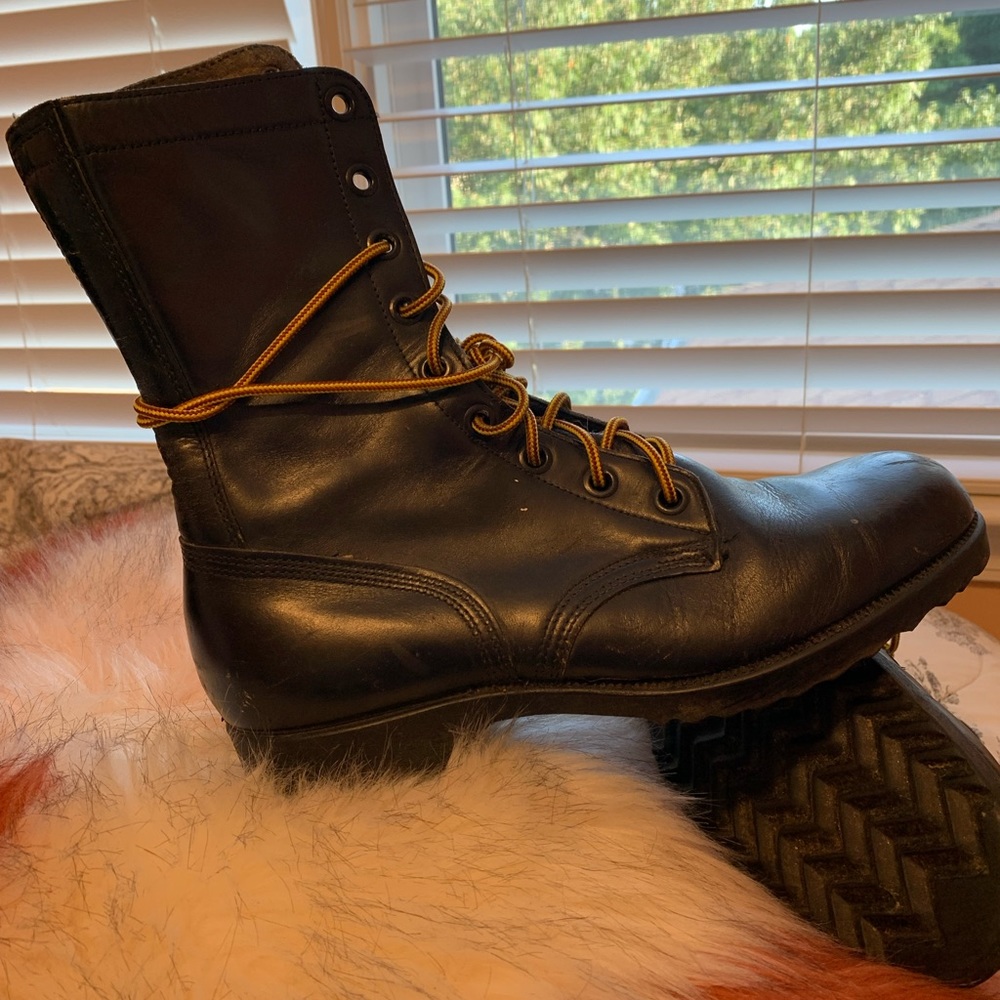 Genesco 1970’s military combat boots
